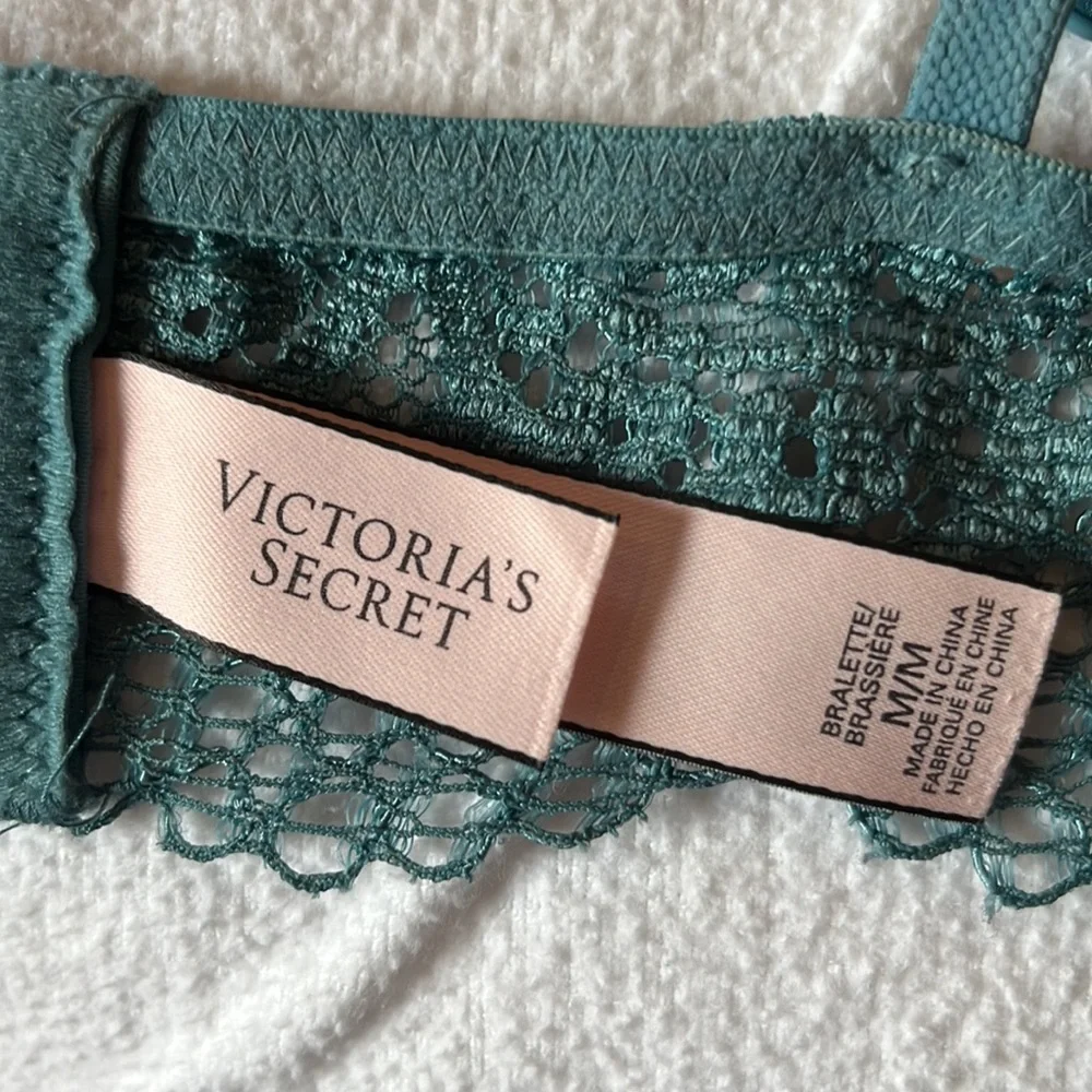 Victoria’s Secret Women’s Bralette - Picture 5 of 5